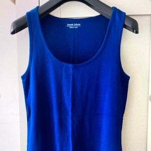 Fitted Blue Sleeveless Tank Top